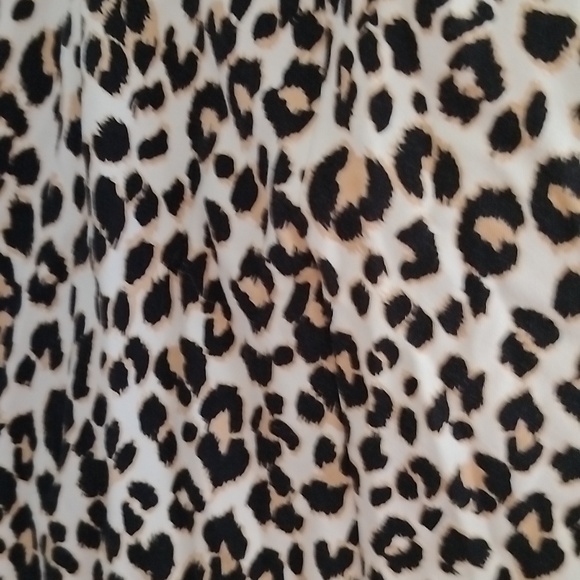 Cheetah dress 2 pockets - Picture 5 of 8